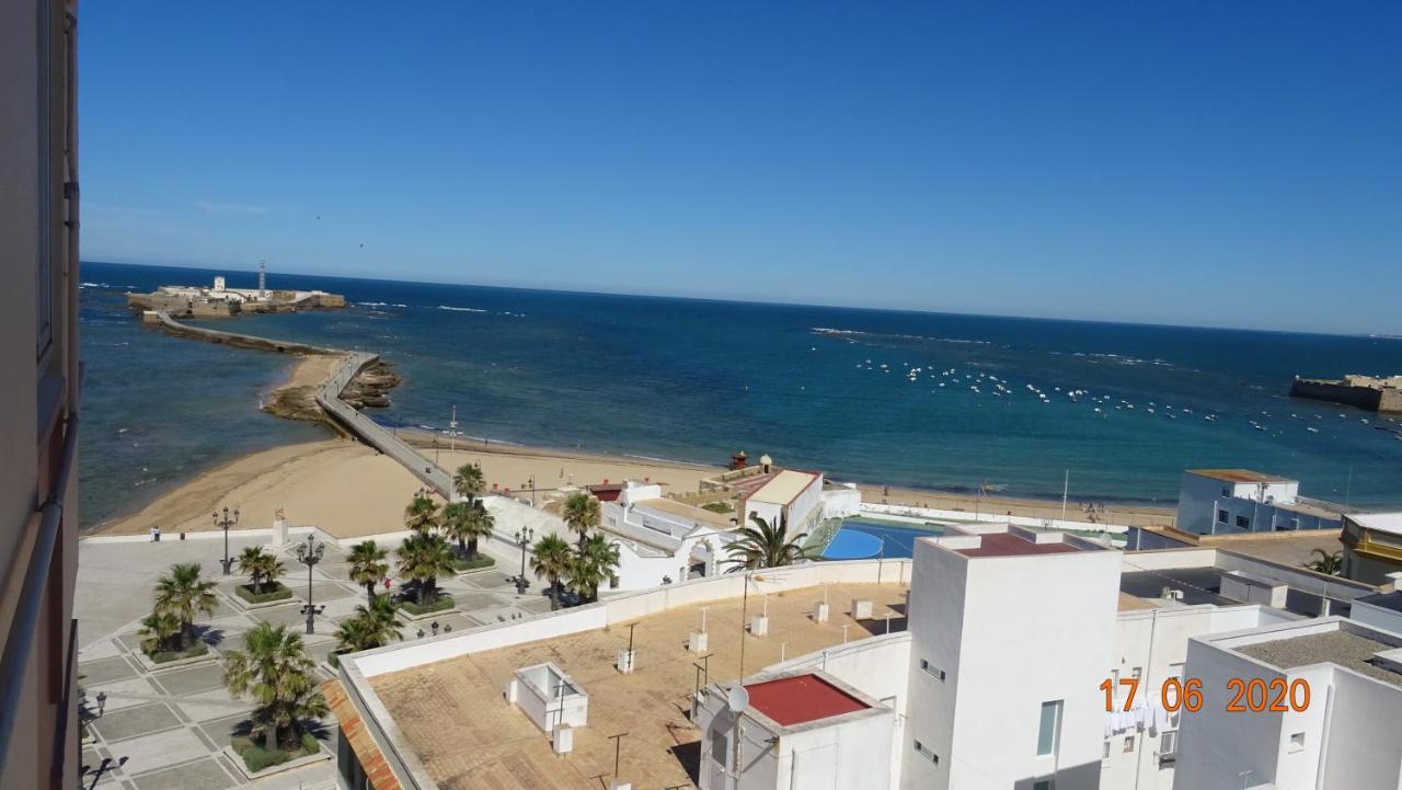 Apartamento Fenicia Con Aparcamiento Incluido Vistas Al Mar Cadiz Exterior photo