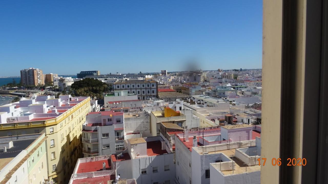 Apartamento Fenicia Con Aparcamiento Incluido Vistas Al Mar Cadiz Exterior photo